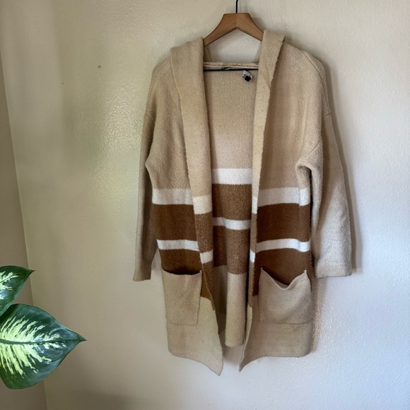 Lulus | Carlsbad Tan and Beige Hooded Cardigan Sweater - Picture 2 of 7